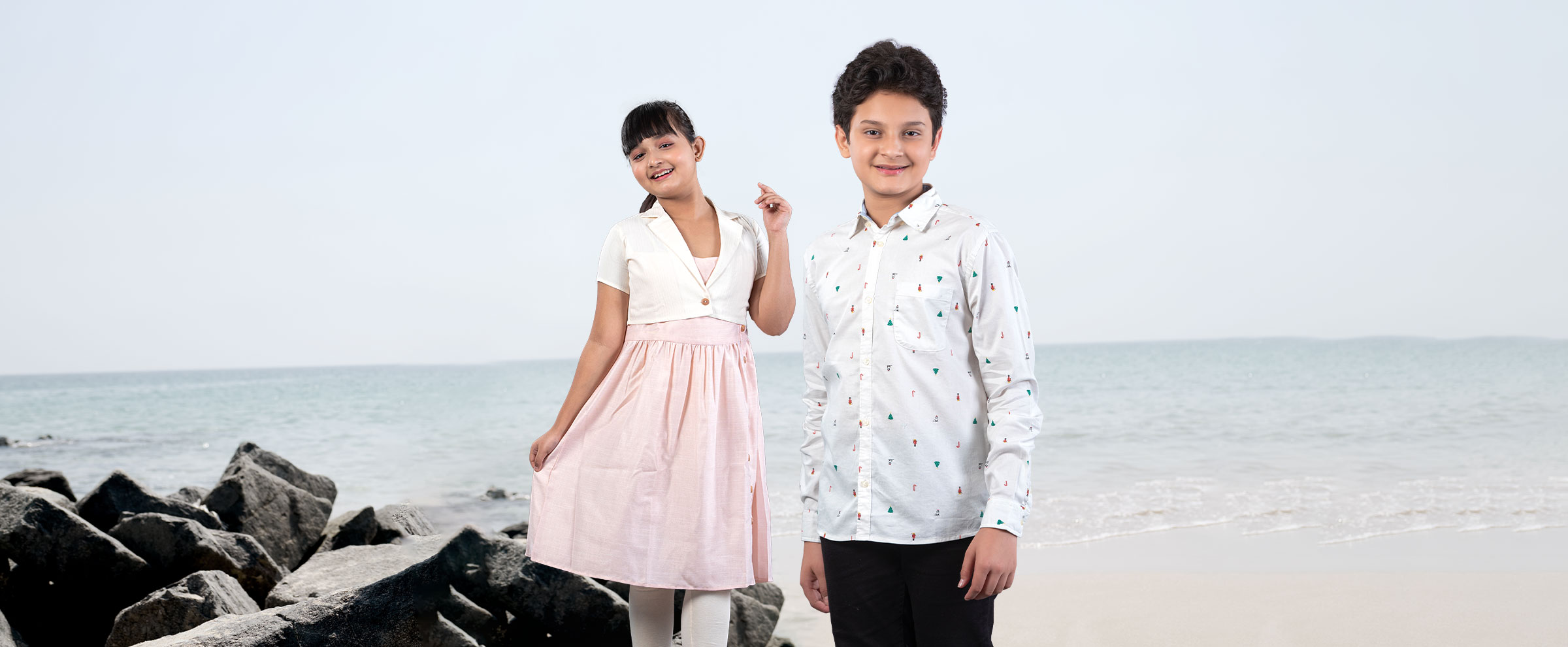 Men's Long Sleeved Contrast Corduroy Hooded Shirt Collection